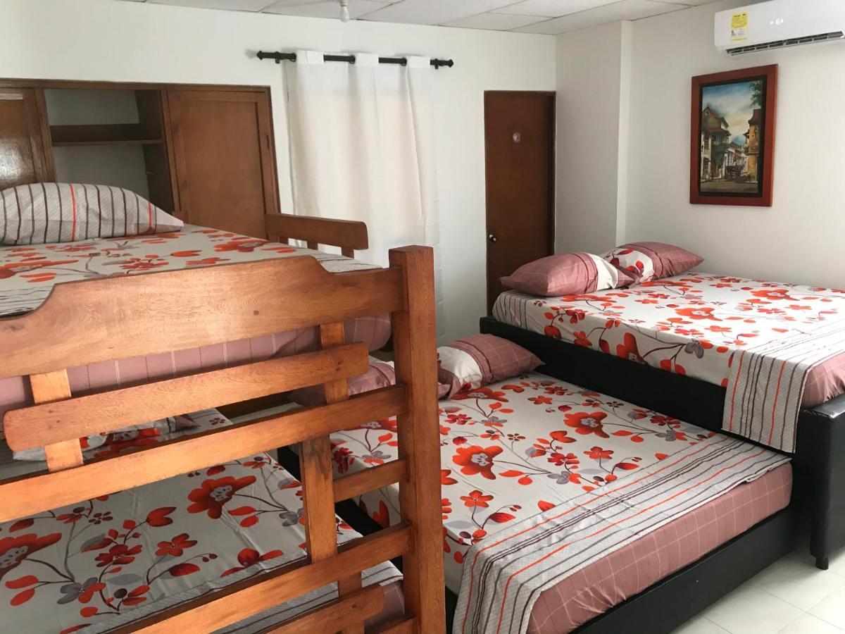 Hospedaje Caribe Express Apartment Cartagena Екстериор снимка