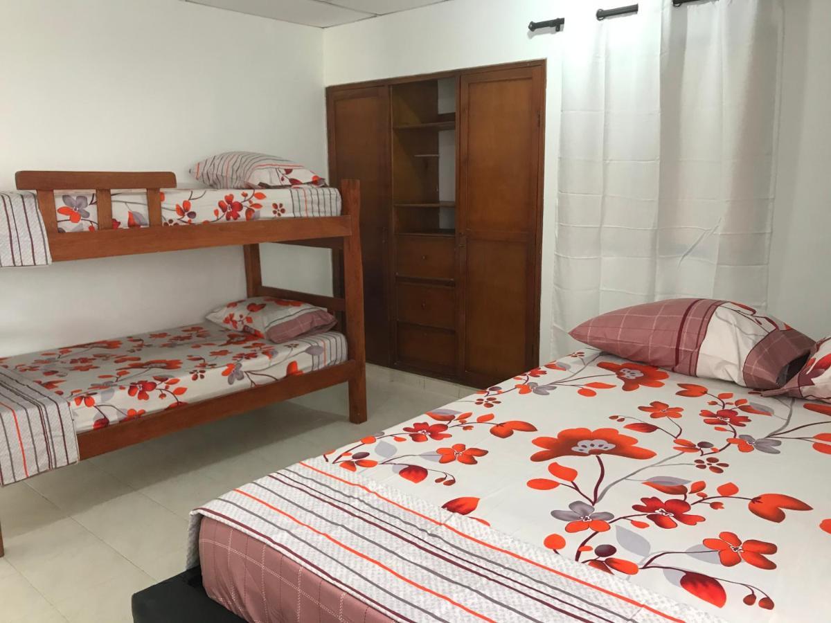 Hospedaje Caribe Express Apartment Cartagena Екстериор снимка