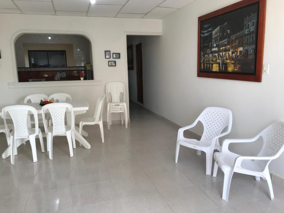 Hospedaje Caribe Express Apartment Cartagena Екстериор снимка